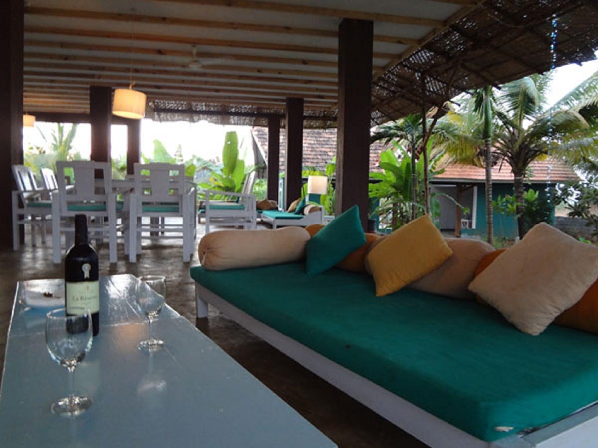 Aquatica Resorts & Spa Morjim Exteriör bild